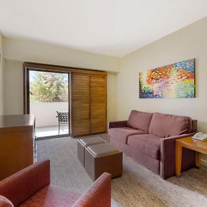 ​Two-Bedroom Suite