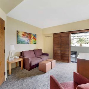 One-Bedroom King Suite Sofa Bed